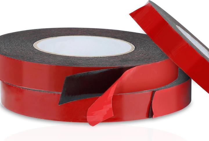 Actual product image Intirilife Double sided foam tape 10mmx30m (10.20 mm)
