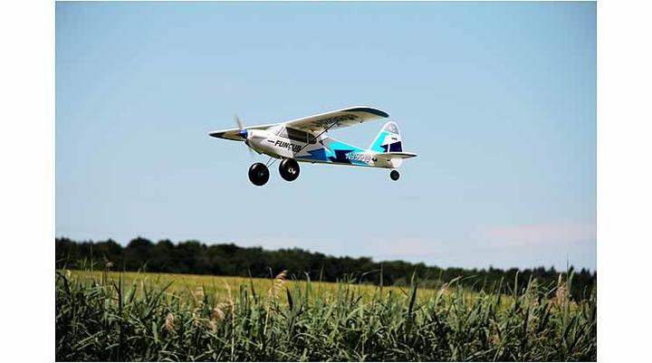 Produktbild Multiplex RC Motorflugmodell RR FunCub NG blau Modellflugzeug (Motorflugzeug)