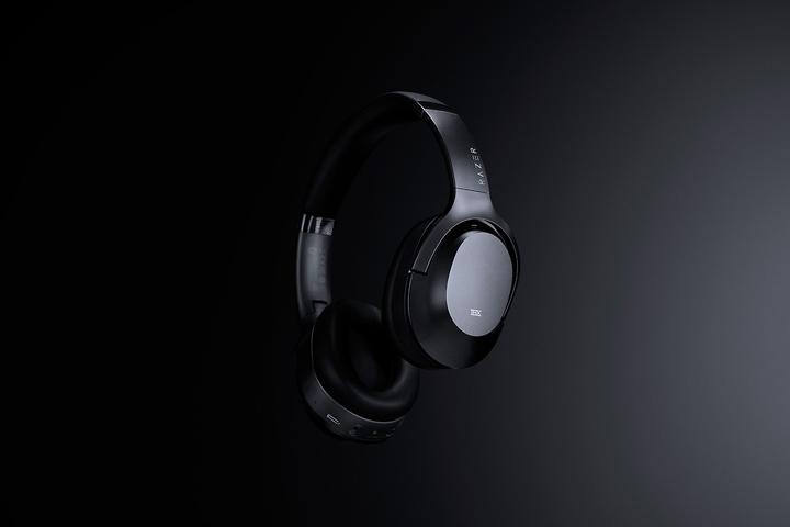Actual product image Razer Opus (Wireless, Cable)