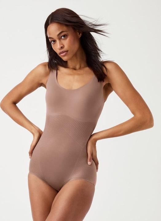 Spanx Dünne Ininkts 2.0 - Tankpfumpf Bodysuit - Grösse S - Color Cafe Au Lait (S)