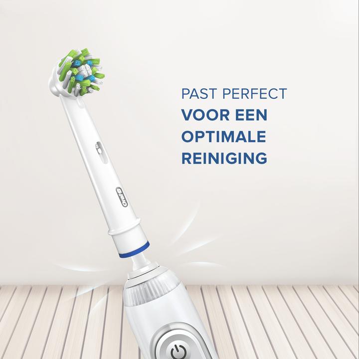 Produktbild Oral-B Cross Action CleanMaximiser (12 x)