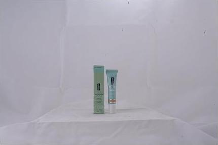 Produktbild Clinique Anti Blemish (Shade 02)