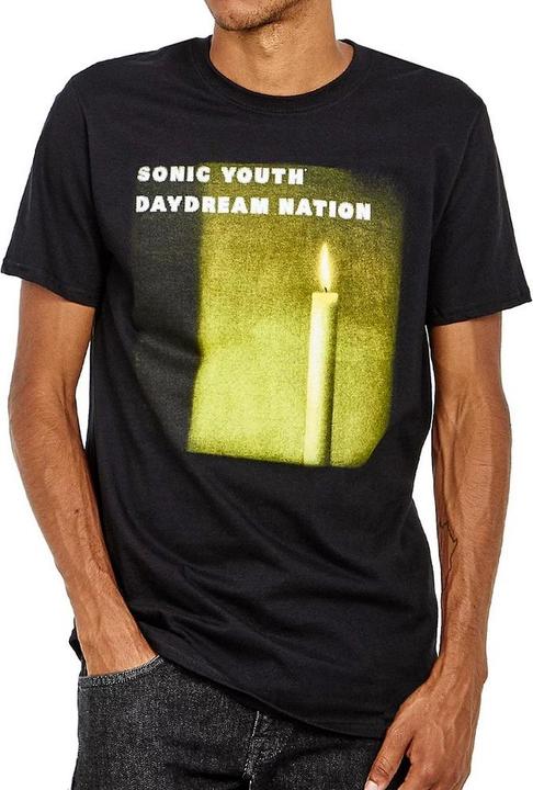 Actual product image Universal Textiles Daydream Nation TShirt (M)