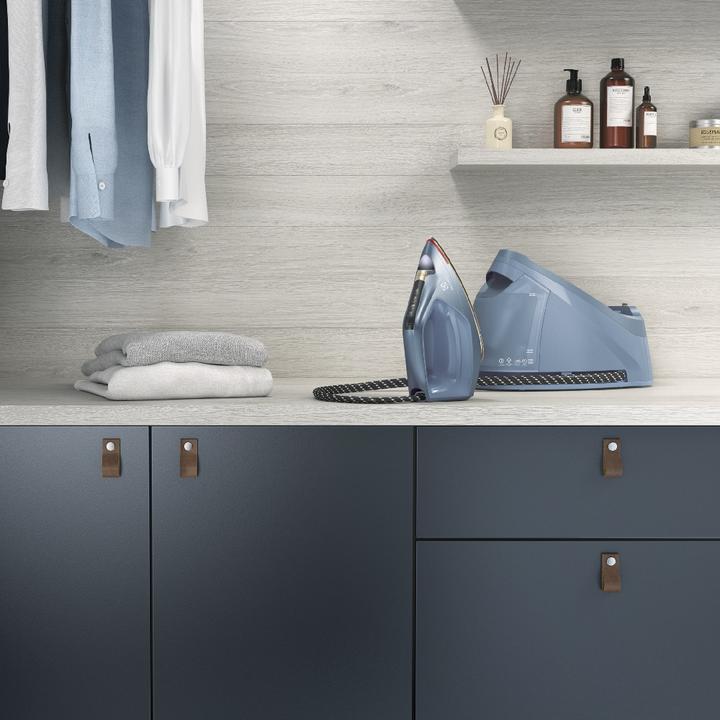 Produktbild Electrolux E8ST16DBM Dampfbügelstation (2400 W, 430 g/min)