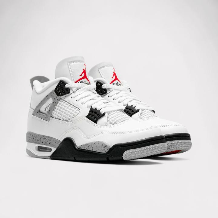 Produktbild Nike Air Jordan 4 (42)