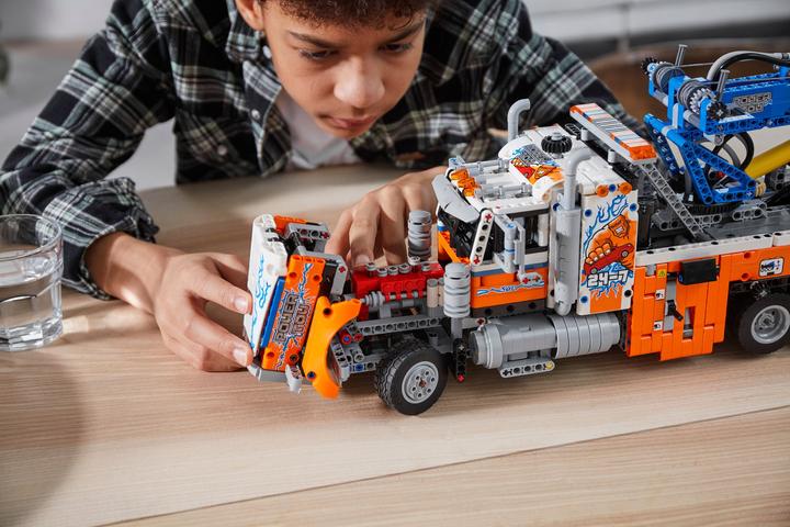 Image du produit LEGO Technic 42128 Dépanneuse robuste (42128, LEGO Technic)