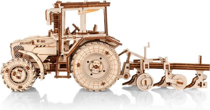 Eco Wood Art Traktor BELARUS-82.3 mit Pflug - 3D Holzbausatz