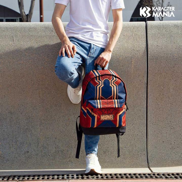 Actual product image Karactermania MARVEL - Spider-Man - Sac à Dos HS FAN '43x30x18cm'