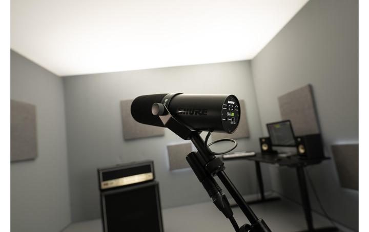 Actual product image Shure SM7DB