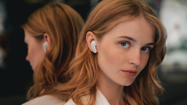 Actual product image Urbanista Copenhagen Bluetooth True Wireless In-Ear Headphones Pure White (No noise cancelling, 32 h, Wireless)
