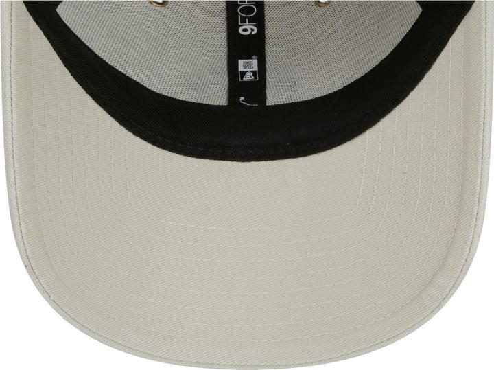 Actual product image New Era 9Forty Strapback Cap - Canvas New York Yankees Stone