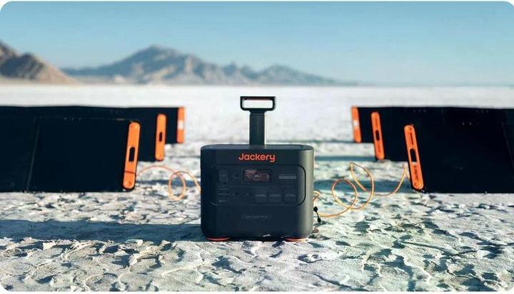 Actual product image Jackery Explorer 3000 Pro (3024 Wh, 29 kg)