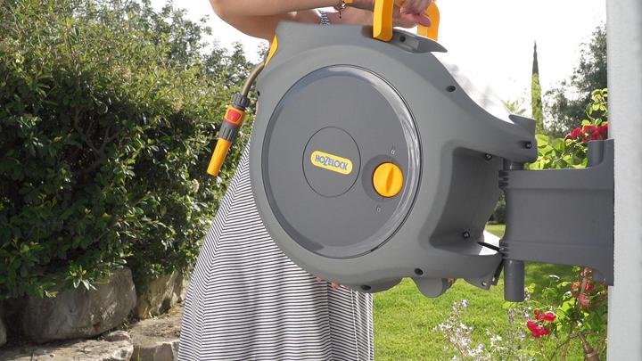 Image du produit Hozelock Enrouleur de voiture avec tuyau (20 m)