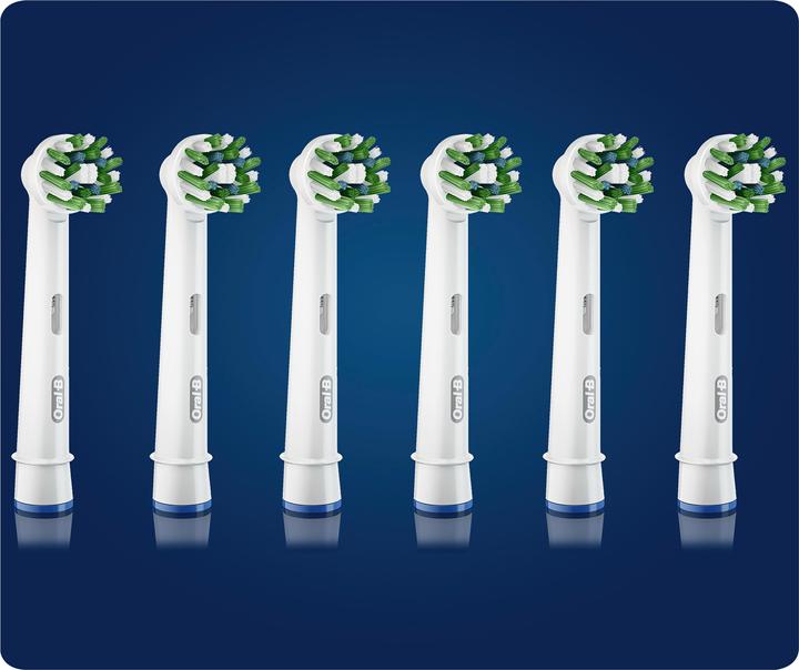 Actual product image Oral-B Cross Action CleanMaximiser (6 x)