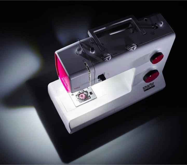 Actual product image Pfaff Smarter 160