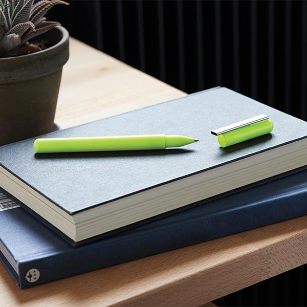Actual product image Lexon C-Pen Długopis z pendrivem USB-C 32GB żółty/yellow LS101YF (32 GB, USB-C)