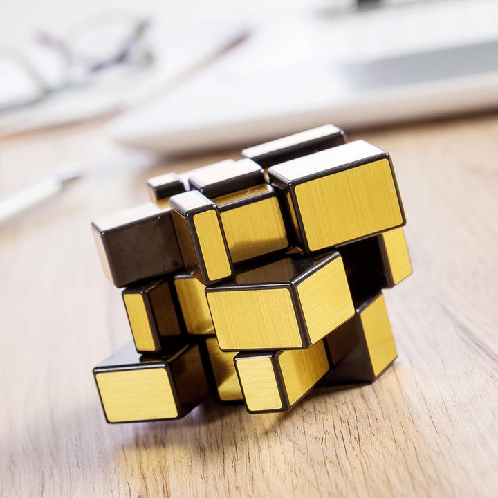 Actual product image InnovaGoods Magic cube rotating puzzle Ubik 3D