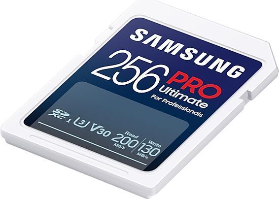 Produktbild Samsung PRO Ultimate mit USB-Cardreader (256 GB, SDXC, U3, UHS-I)