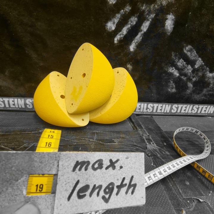 Produktbild Steilstein Klettergriffe-Set 41-43 (Wunschfarbe (Anfertigung))
