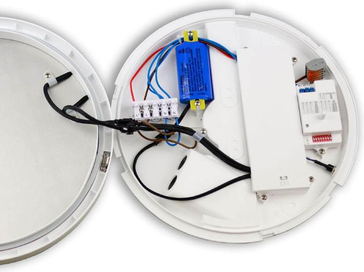 Actual product image Isoled LED ceiling/wall light 18W, white, IP54, ColorSwitch 3000/4000/5000K