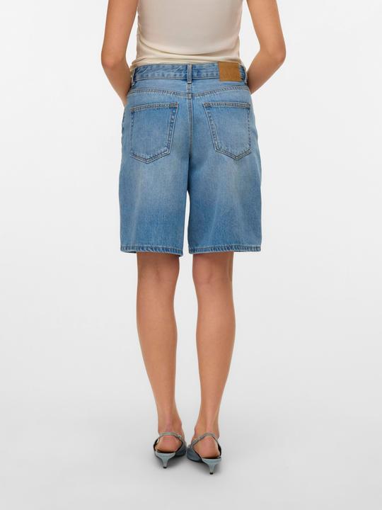 Produktbild Vero Moda AWSAGE Shorts im 5-Taschen Design Bermuda Shorts (L)