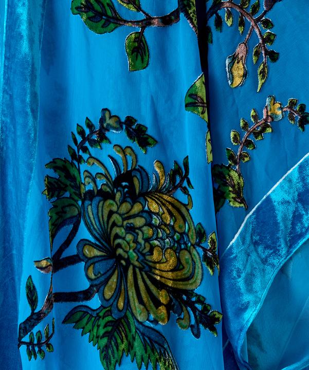 Image du produit Joe Browns Velvet Peacock Floral Fringed Kimono (Taille unique)