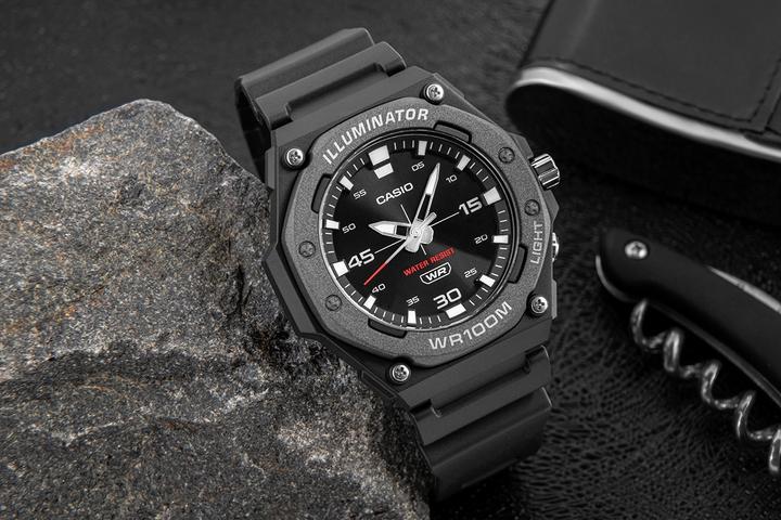 Actual product image Casio MW-620H-1AVDF Men's watch + BOX (46 mm)