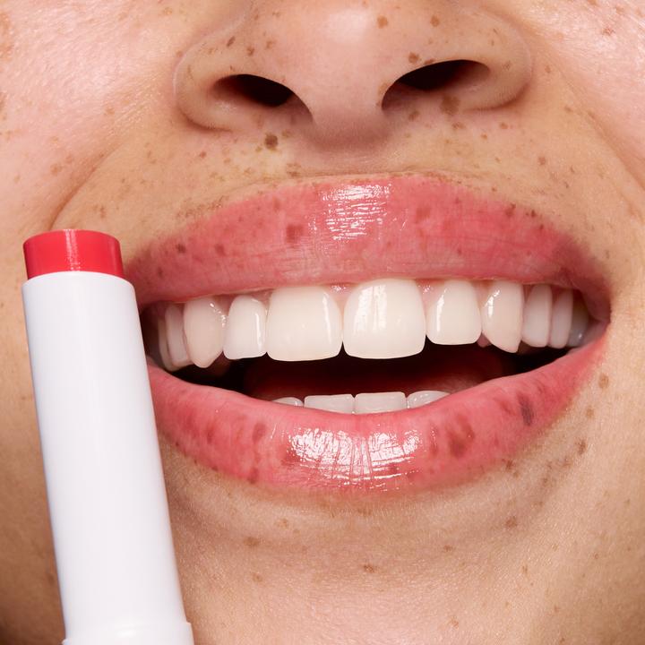 Actual product image essence JUICY BOMB glossy butter balm (Care pencil)