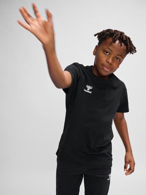 Immagine prodotto hummel HMLGO 2.0 T-SHIRT BAMBINO S/S (140)
