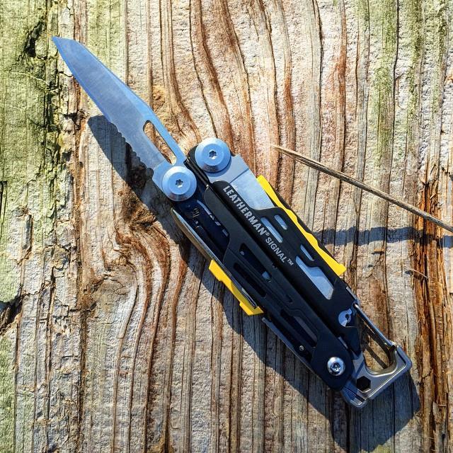 Actual product image Leatherman Signal Samurai Edition Damascus (19 Functions)