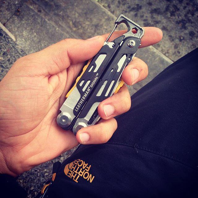 Actual product image Leatherman Signal Samurai Edition Damascus (19 Functions)