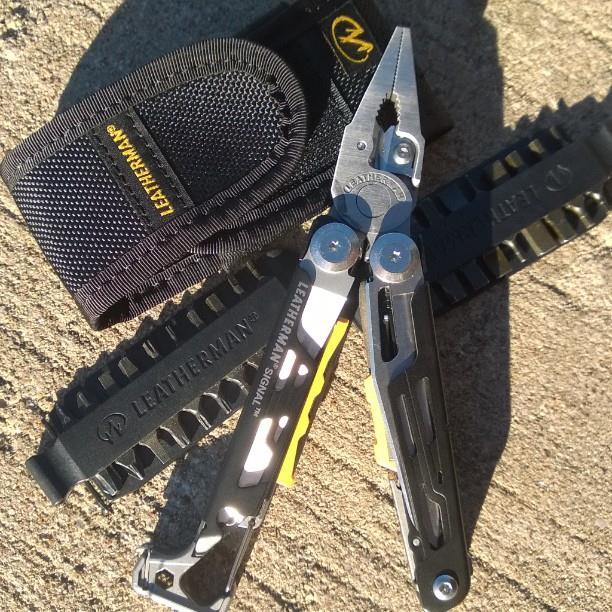 Actual product image Leatherman Signal Samurai Edition Damascus (19 Functions)
