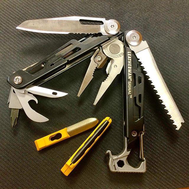 Actual product image Leatherman Signal Samurai Edition Damascus (19 Functions)
