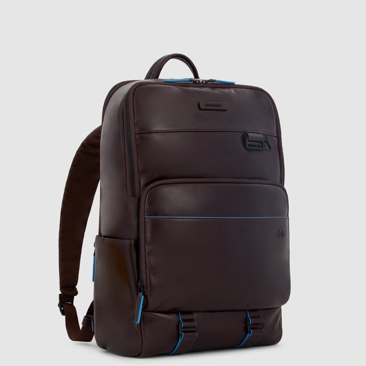 Actual product image Piquadro Black Square - Leather rucksack with 15.6" laptop compartment and Ipad compartment (18 l)