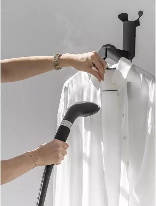 Image du produit SteamOne Défroisseur vapeur vertical EUES-200B (2000 W, 45 g/min)