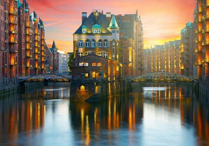 Produktbild Grafika Kids Deutschland Edition - Hamburg, Alte Speicherstadt (12 Teile)