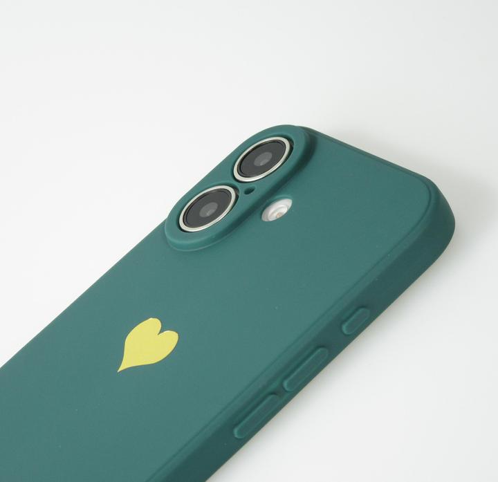 Actual product image PhoneLook Coque Silicone Mat Coeur doré (Apple iPhone 16)