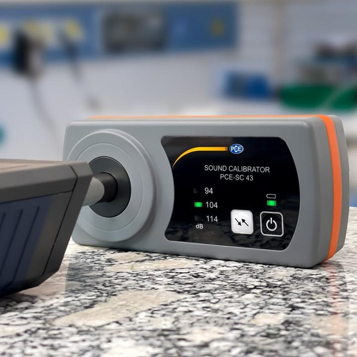 Produktbild PCE Instruments Klasse II Schall - Kalibrator (Messgerätkoffer)