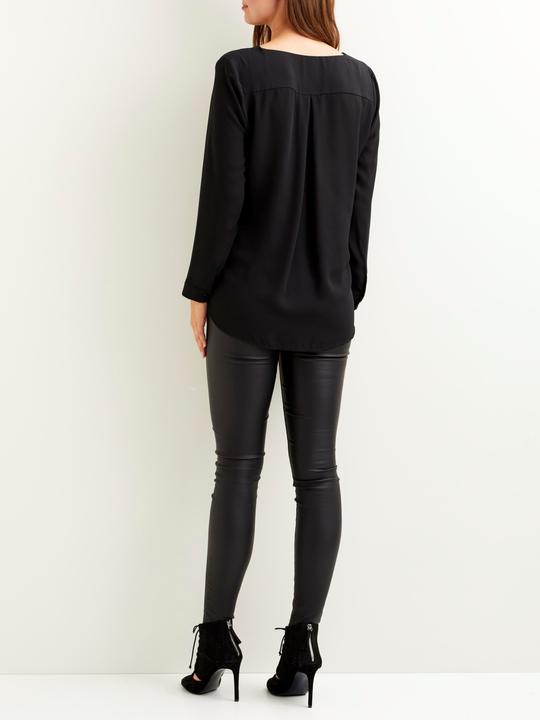 Actual product image Vila Lucy (L)