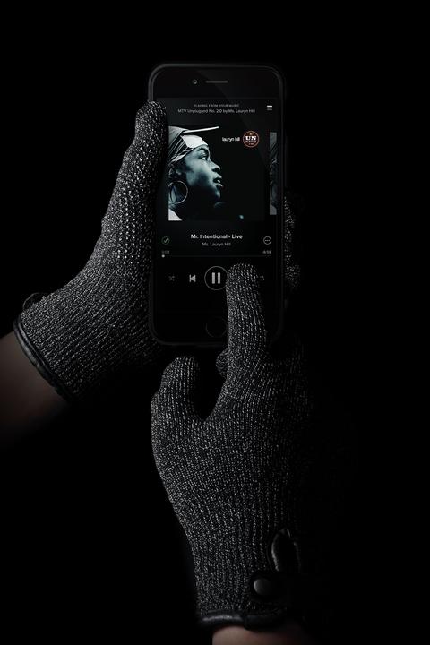 Produktbild Mujjo Single Layerd Touchscreen (S)