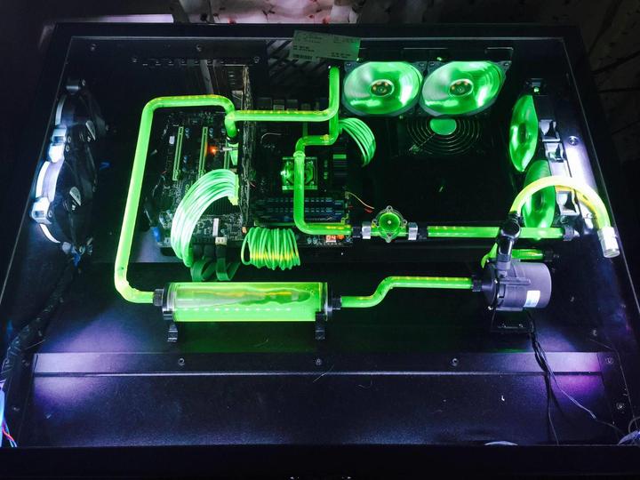 Image du produit Vector VD01 (ATX, mATX, Mini-ITX, E-ATX)