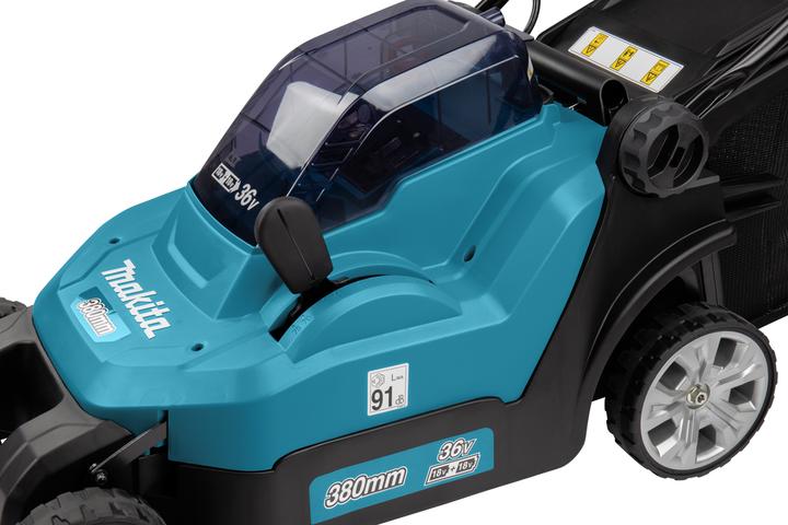 Productafbeelding Makita DLM382CM2 (Oplaadbare batterij)