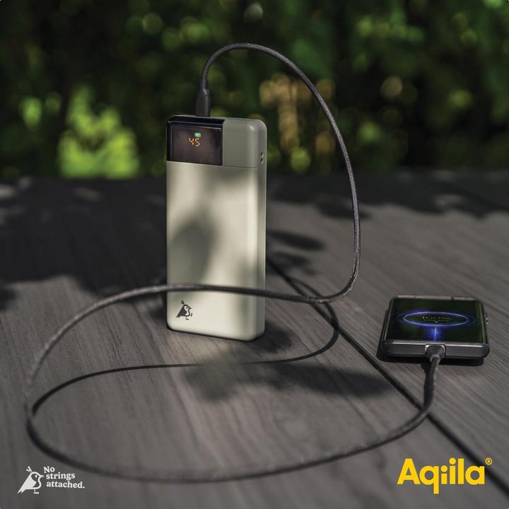 Actual product image Aqiila Powerbird B10B - Powerbank 10000 mAh, 20W - Moss (10000 mAh, 20 W, 37 Wh)