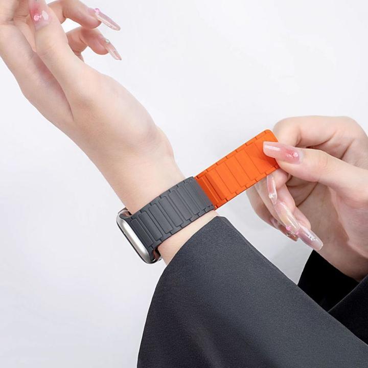 Image du produit Tech-Protect IconBand Magnetic Strap for Apple Watch 4 / 5 / 6 / 7 / 8 / 9 / SE / Ultra 1 / 2 (42/44) (silicone de haute qualité)