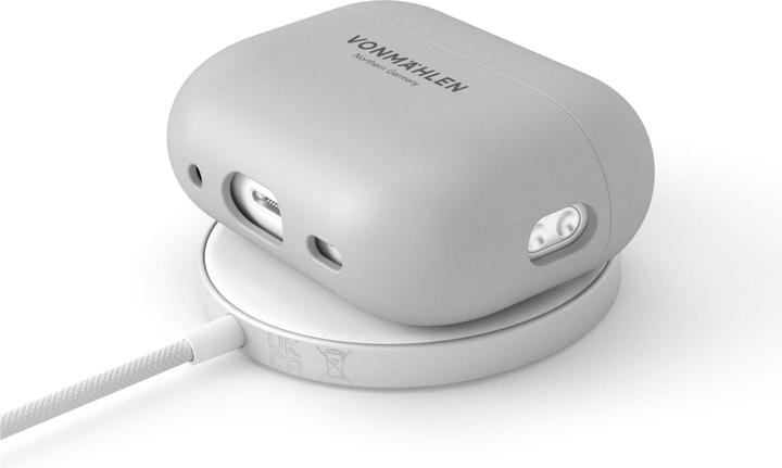 Actual product image Vonmählen Thin Case for AirPods Pro 2nd Gen Light Gray (Headphone sleeve)
