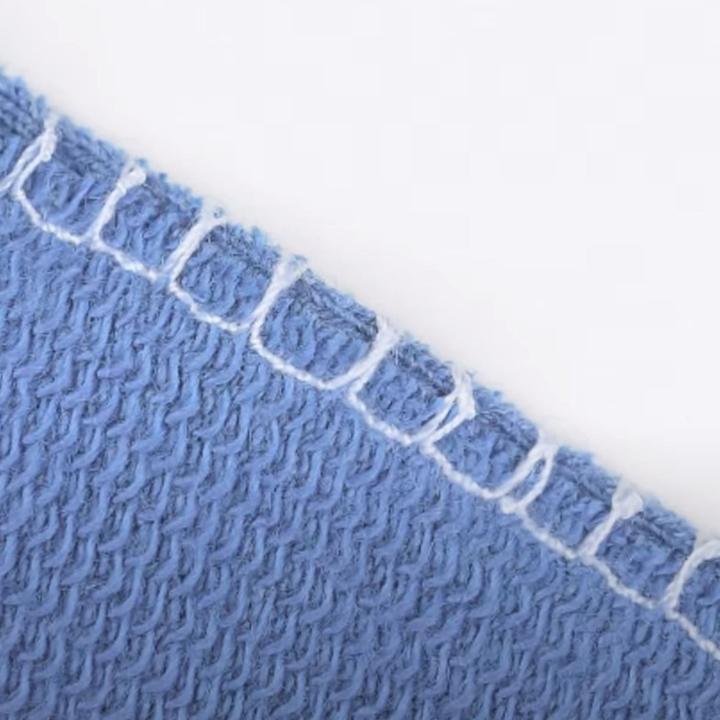 Actual product image Łucznik Sylvie Sewing Machine