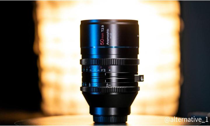 Actual product image Sirui Venus 50mm T2.9 1.6x full frame anamorphic lens Z mount (Nikon Z, full size)