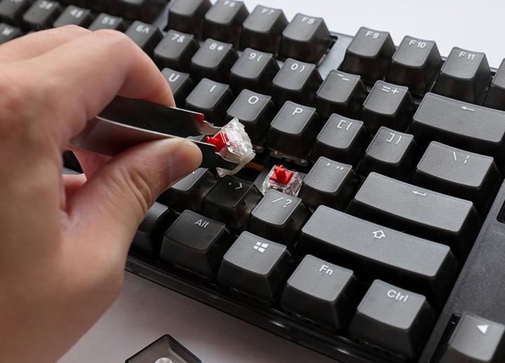 Produktbild Ducky One 3 Aura Black Gaming Tastatur, RGB LED - Gateron Baby Kangaroo (US) (Eng. Int., Kabelgebunden)