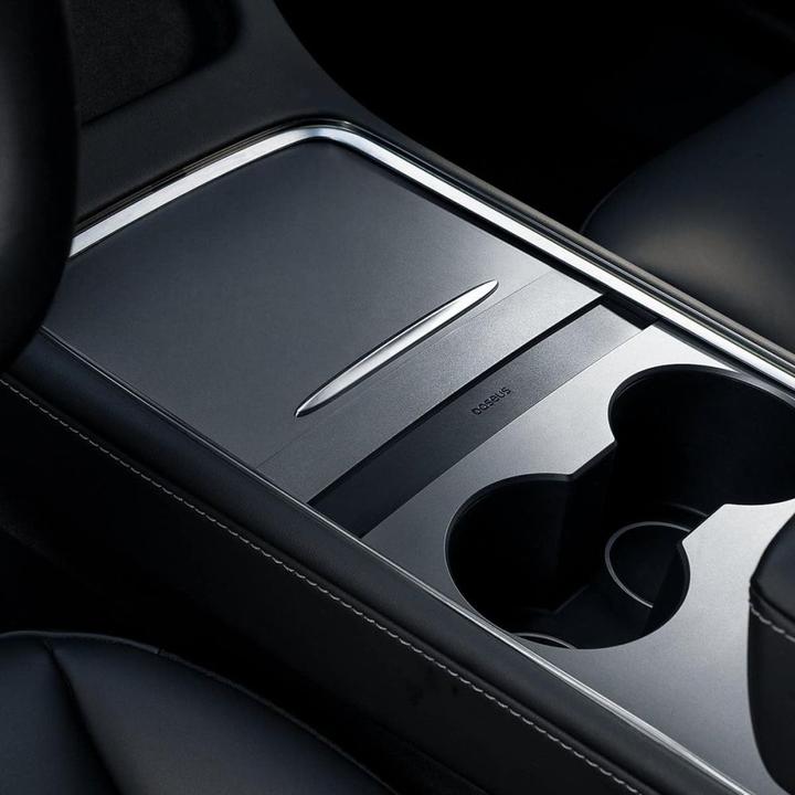 Actual product image Baseus T-Space Series USB-HUB for Tesla Model 3