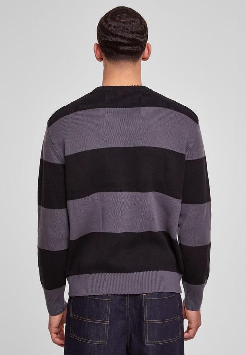 Actual product image Urban Classics Heavy Oversized Striped Sweatshirt (L)